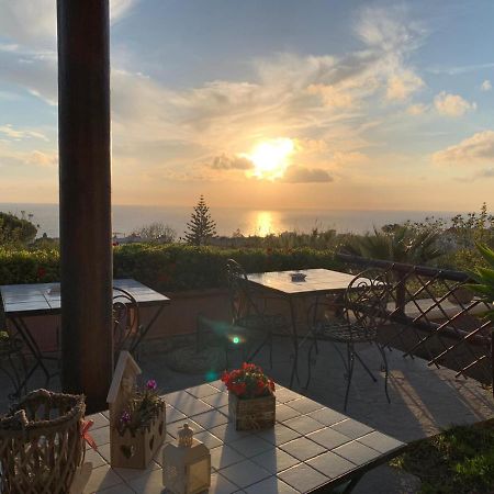 Forio di IschiaLa Terrazzina Sul Tramonto住宿加早餐旅馆 外观 照片
