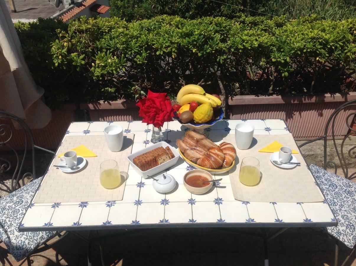 Forio di IschiaLa Terrazzina Sul Tramonto住宿加早餐旅馆 外观 照片